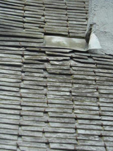 Attila Lorient répare vos ardoises cassées, fuites et infiltrations