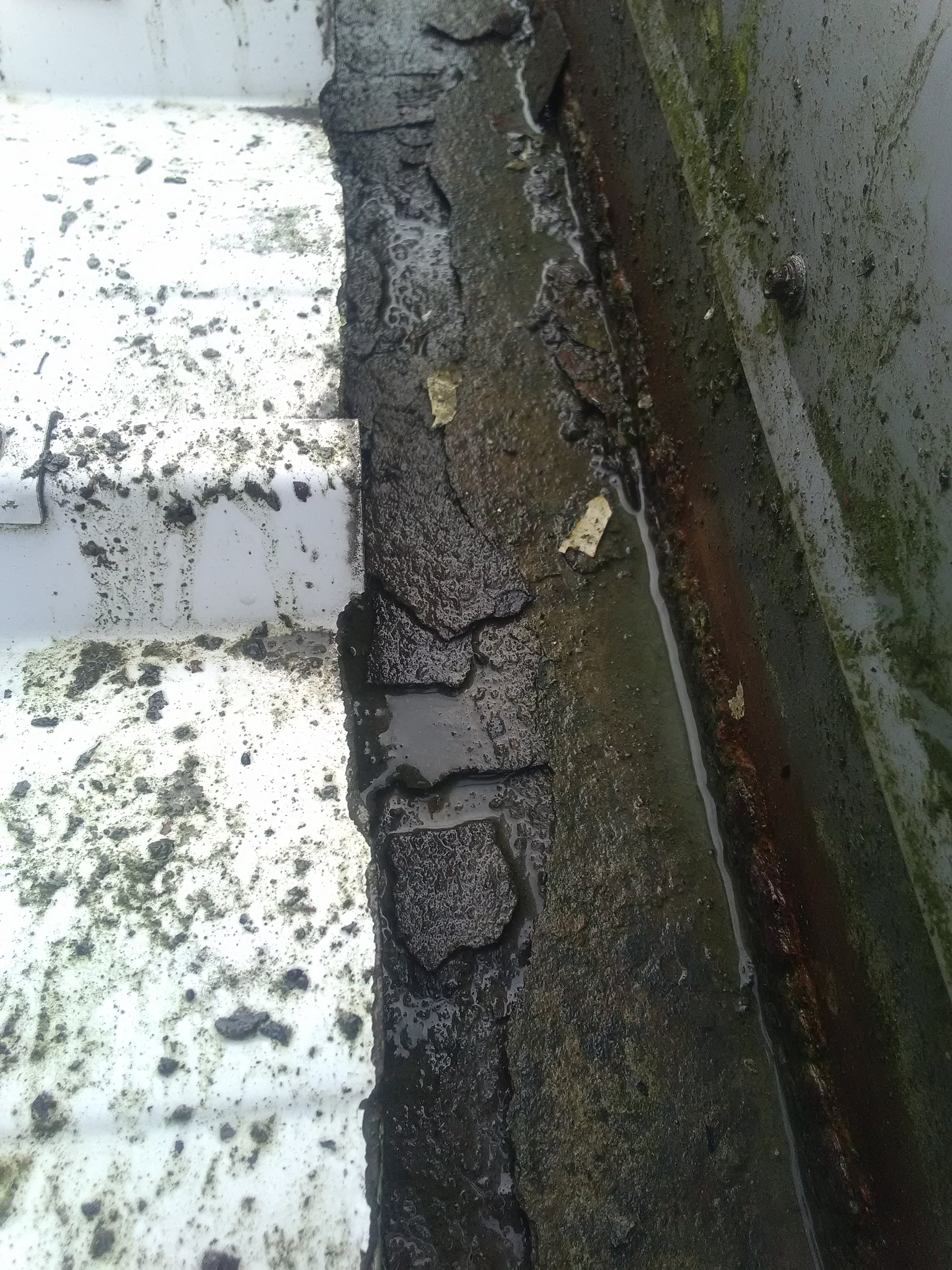 Sans contrôle, les pathologies se multiplient jusqu'au jour où la catastrophe arrive: du personnel blessé, des machines hors d'état