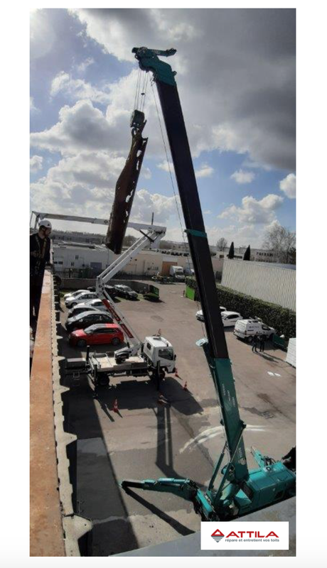 Remplacement-chéneau-toit-industriel